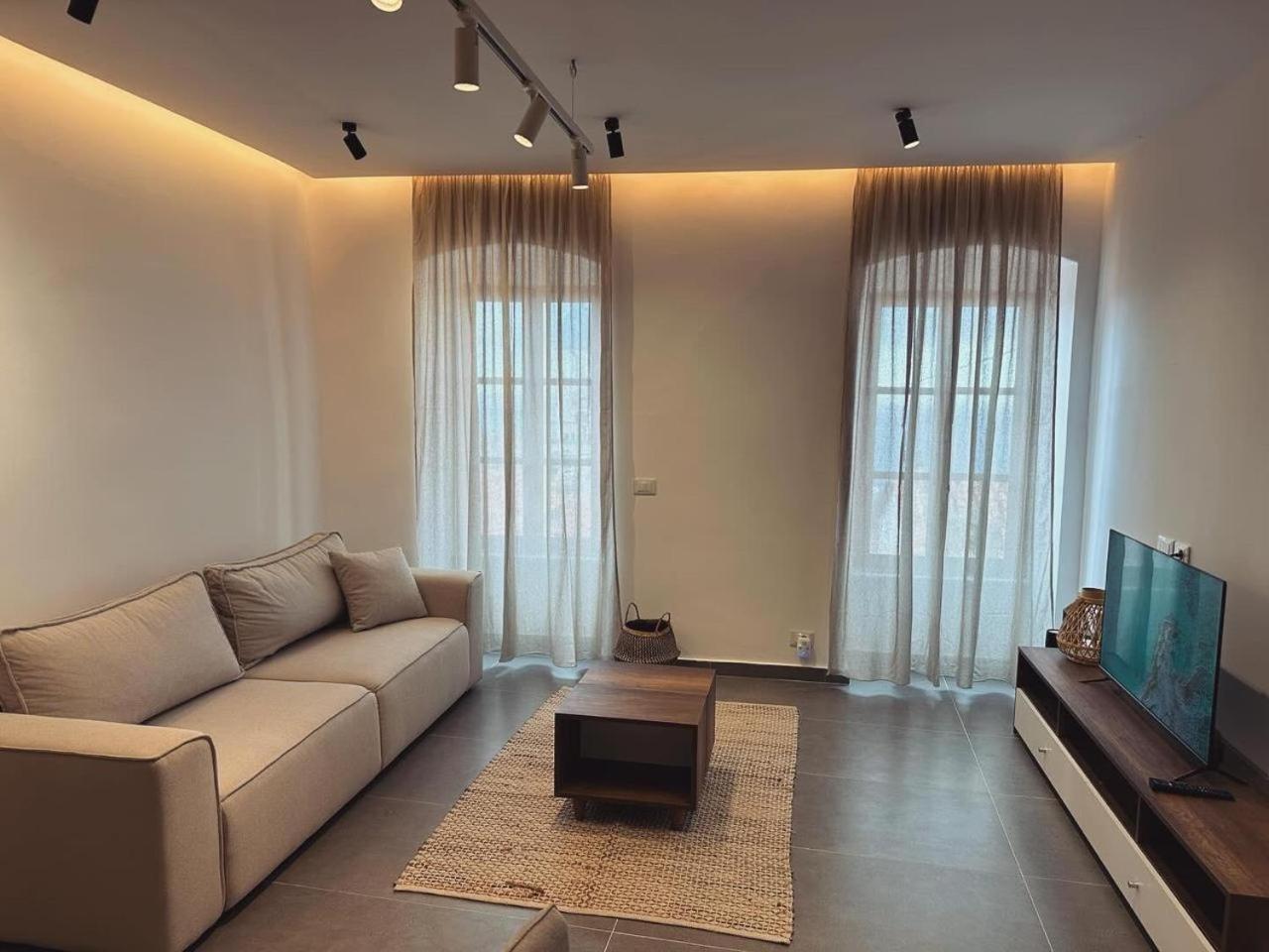 Lion'S Villa Vlorë 外观 照片