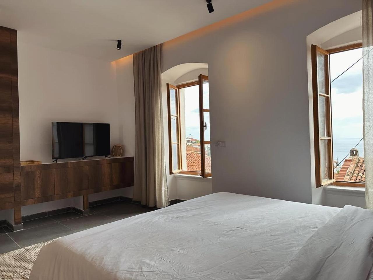 Lion'S Villa Vlorë 外观 照片