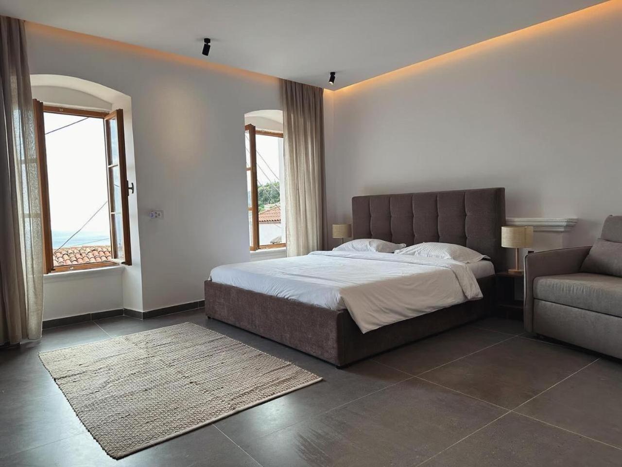 Lion'S Villa Vlorë 外观 照片