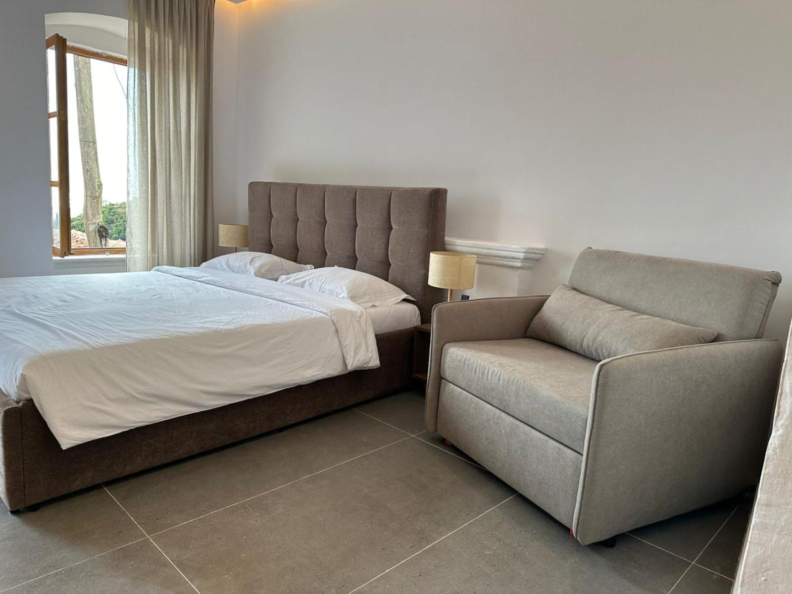 Lion'S Villa Vlorë 外观 照片